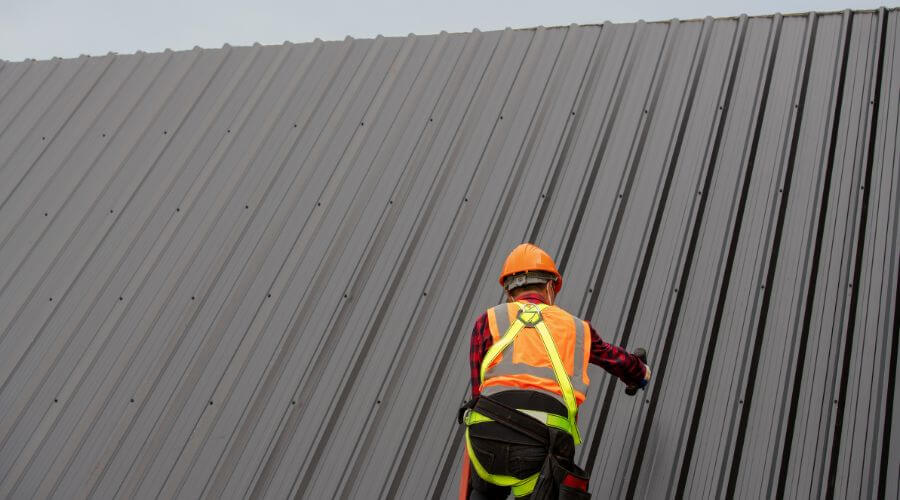 Expert new roof installation services in Rosharon, TX